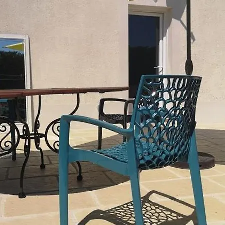 Maison Calme Avec Jardin, Proche Plages Et Centre, 2 Chambres, 4 Couchages, Menage Inclus - Fr-1-246a-163