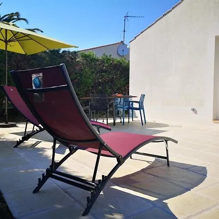 Maison Calme Avec Jardin, Proche Plages Et Centre, 2 Chambres, 4 Couchages, Menage Inclus - Fr-1-246a-163 Holiday home